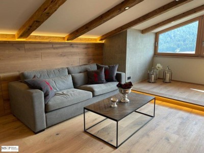 Kirchberg in Tirol: Neu renovierte Maisonette-Wohnung auf der Sonnseite