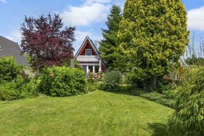 Gepflegtes Wohnhaus mit Blick ins Grüne