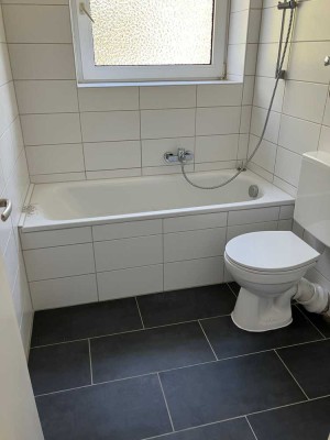 Sanierte 1 Zimmerwohnung mit Balkon und Tageslichtbad