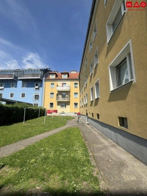 3-Zimmer Wohnung mit Balkon in zentraler Lage in Perg! Perfekt geeignet für junge Familien!