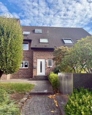 NEUE EINBAUKÜCHE - RUHIGE LAGE - MODERNES HELLES HAUS IN DÜSSELDORF - NÄHE ISD - ST GEORGE SCHOOL