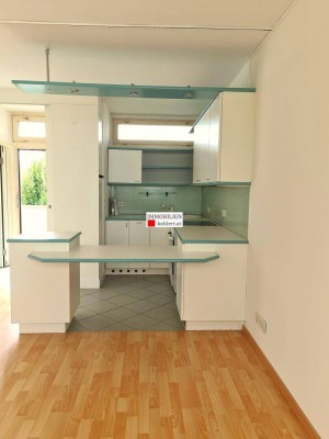 KLEINE STARTWOHNUNG IN GRÜNLAGE