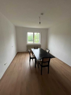 Attraktive und sanierte 2,5-Zimmer-Erdgeschosswohnung mit geh. Innenausstattung in Obernburg am Main