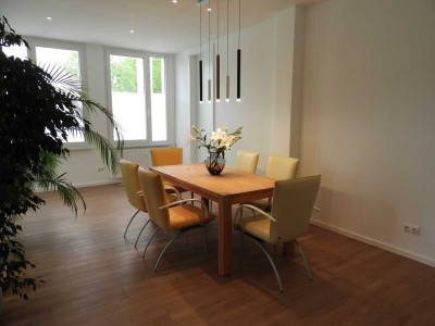 Großzügige 4,5 Zimmer Wohnung