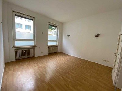 zentral gelegene 2-Zimmer Wohnung - fußläufig zur Königsallee u. Altstadt