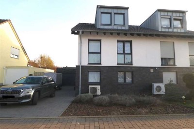 Modernes, sehr gepflegtes Einfamilienhaus (DHH) in guter Wohnlage von Jüchen-Hochneukirch