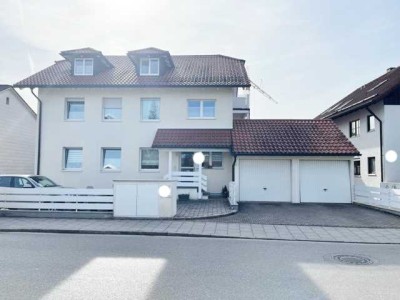 Wunderschöne Wohnung mit Balkon, alles gerade neu gemacht