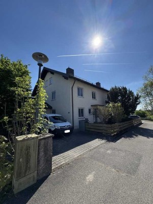 Energetisch modernisierte DHHH mit 118 m² Wohnfläche, Garage und 380 m² Grundstück in Lagenpreising