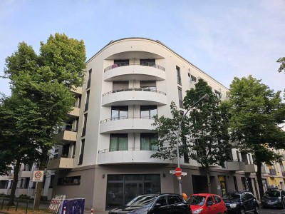 Helle, ruhige 2-Zimmer Wohnung mit Balkon in zentraler Lage von Schöneweide