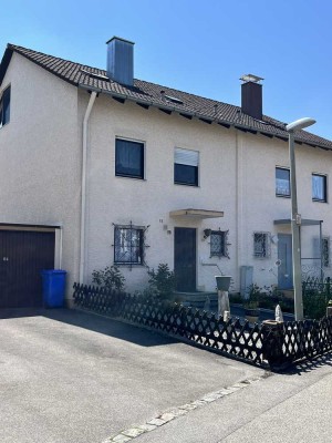 Gepflegtes 7-Zimmer-Haus mit EBK in Pocking