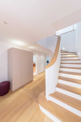 Eindrucksvolles "Haus im Haus" in bevorzugter Lage von Grünwald