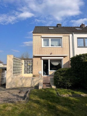 Gepflegtes & Möbliertes Endreihenhaus in Stellingen