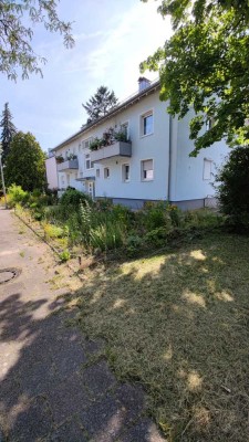 Attraktive Wohnung mit Balkon und EBK in Karlsruhe-Waldstadt