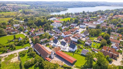 Erstbezug: Doppelhaushälfte in Seefeld fußläufig zur S8