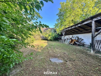 Ein- bzw. Mehrfamilienhaus mit Stadel