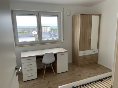 Modernes Zimmer in 3er-WG – top Lage & günstige Miete