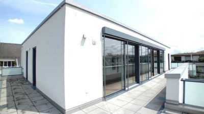 living smart - Großzügige Penthouse-Wohnung mit 4 Zimmern und Dachterrasse