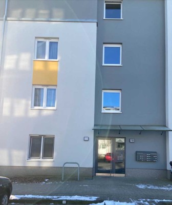 Helle 2-Zimmer-Wohnung mit Balkon in Stadtnähe