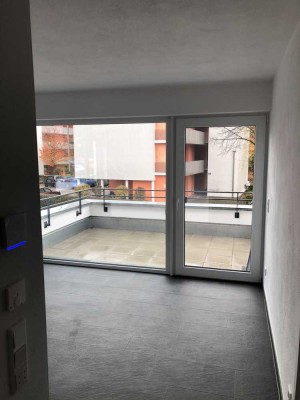 Neuwertige 2-Raum-Wohnung mit Balkon in Ingolstadt