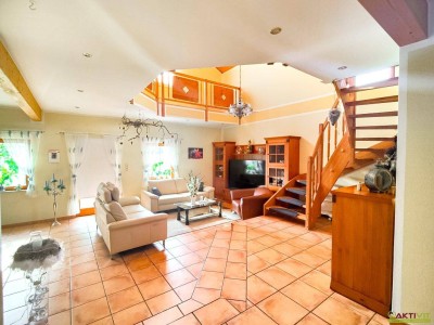 Ruheoase mit High End Wellness Wintergarten und parkähnlichem Grundstück!