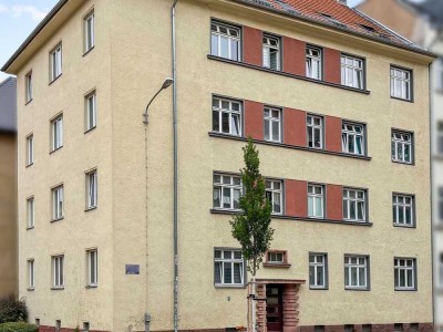 Denkmalgeschützte 2-Zimmer-Dachgeschosswohnung als Kapitalanlage in Gohlis-Mitte