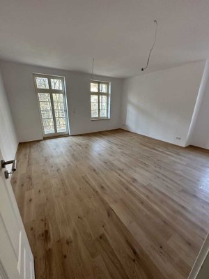 *ERSTBEZUG* Schöne 2-Raum-Wohnung mit FBH & Balkon - WE 18