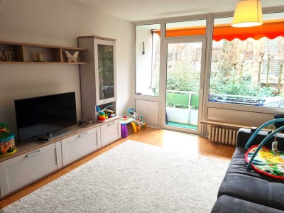 Gepflegte 61,00 m² 2,5-Zimmer Wohnung mit Balkon und Küche in D-Urdenbach