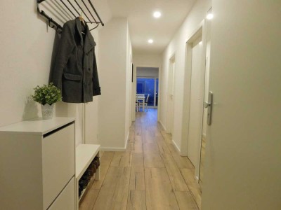 Moderne 3-Zimmer-Wohnung mit Balkon, Einbauküche & Garage in Reutlingen-Mittelstadt