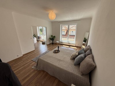 ‘‘Zentral. Modern. Bezugsfertig - Traumhafte neu renovierte 3 Zimmer Wohnung im Herzen von Wiener Neustadt‘‘