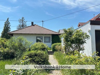 Einfamilienhaus mit großem Grundstück in ruhiger und zentraler Lage von Reutlingen - Ohmenhausen