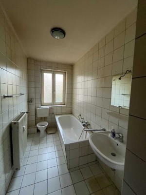 OB (Altstadt-Süd) | 1-Zimmer-Wohnung + große Küche | 56m² | 567,-€ WarmMiete | Ideal für PENDLER
