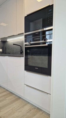 Ansprechende und modernisierte 3-Zimmer-Wohnung mit geh. Innenausstattung mit EBK