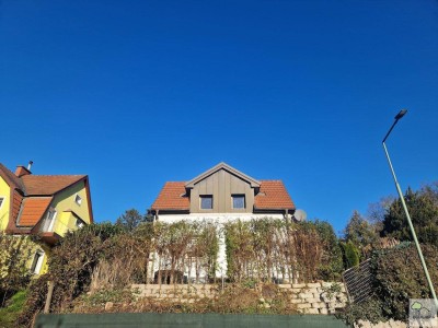 Unschlagbarer Preis &amp; Eigengrund - Reizendes Häuschen mit Potential