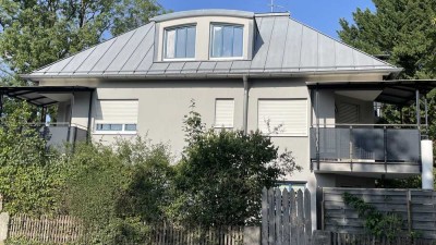 Helle 2,5-Zimmer Wohnung mit Hobbyraum in Feldkirchen