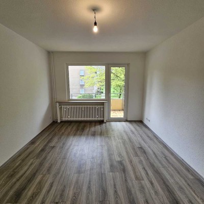 3 Zimmer mit Balkon in Meiderich..
