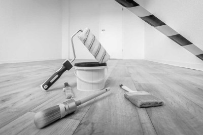 Wir sanieren für Sie - moderne 2-Raum-Wohnung in ruhiger Lage.