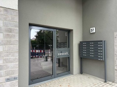 Erstbezug nach Neubau einer lichtdurchfluteten Dreizimmerwohnung