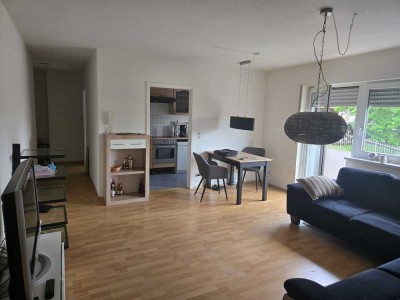 2 ZKB, Balkon zentral in Friedrichsthal