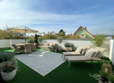 Hafnerstrasse - 4-Zimmer-Wohnung mit gemütlicher Loggia, schöner Terrasse & 2 Stellplätzen !