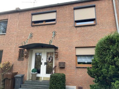 Reihenmittelhaus mit Garage in Neuss
