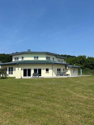 Komfortabel wohnen - stilvolles Haus mit viel Platz zum Leben!