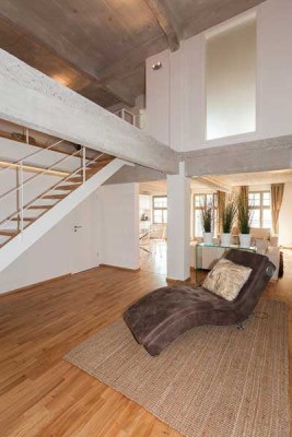 Einzigartiges Industrieloft - hochwertig bis ins Detail saniert