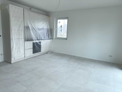 Erstbezug, Luxuriöse 3 Zimmer Wohnung Berlin Mahlsdorf Süd, Wohnung