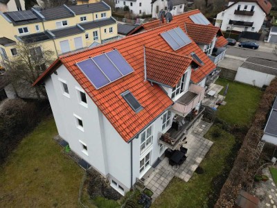 Moderne, helle DG-Wohnung in Puchheim-Bahnhof