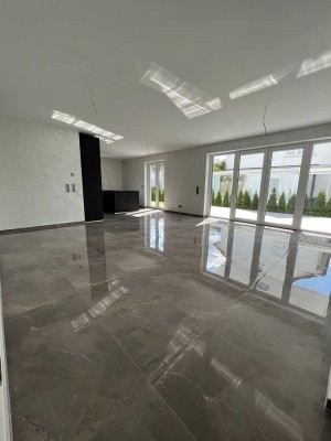 Wohnen wie in einer Villa: 130 m² Luxuswohnung mit Gartenparadies & Designer-Ausstattung in Fulda