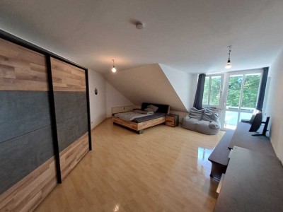 1-Zimmer-Wohnung mit Balkon in Geretsried