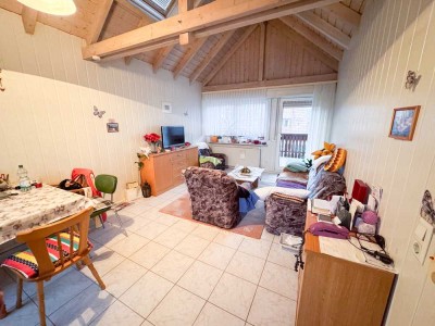 Schöne 3-Zimmer-Wohnung mit Balkon, Tageslichtbad und Pkw-Stellplatz