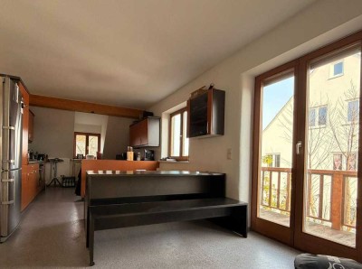 Helle 3-Zimmer Wohnung mit Balkon in Wolframs-Eschenbach