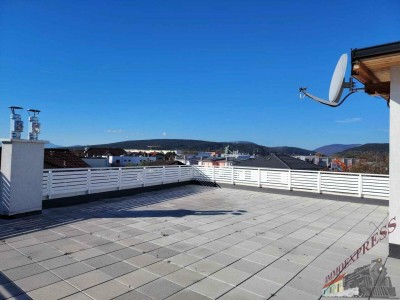Moderne 3-Zimmerwohnung mit Balkon und großer Terrasse (ca. 90m²) wartet auf Sie! - auch für Investoren geeignet!