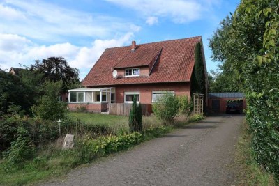 Freistehendes ZFH auf großem Grundstück in Warmsen!